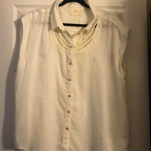 Maeve by Anthropologie cream linen blouse